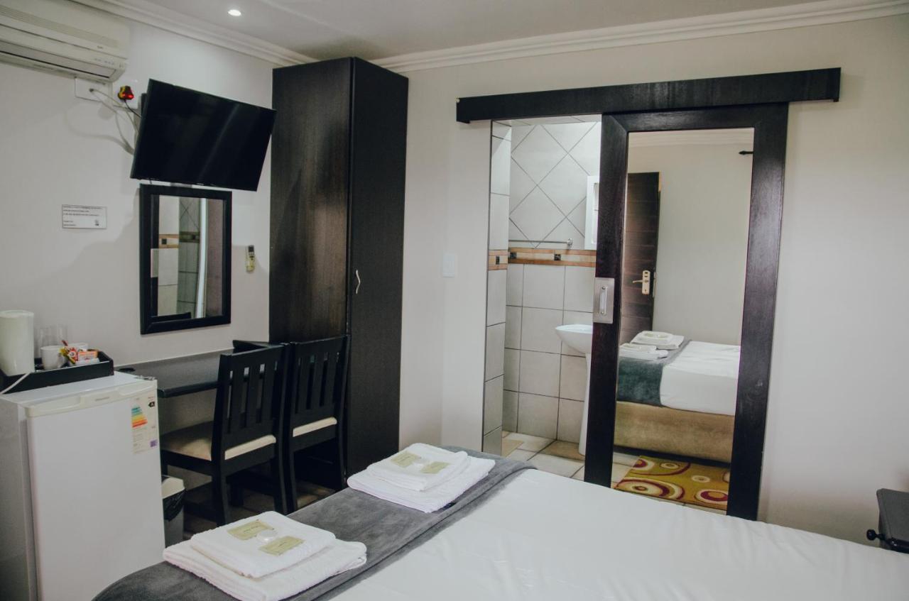 Towers Lodge Boksburg Dış mekan fotoğraf